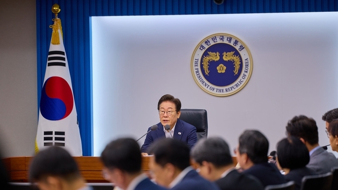 한미 상호관세 협상 25에서 15로 낮춰 타결