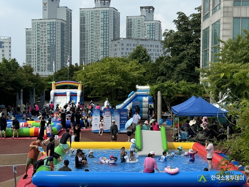 사진제공=용인특례시청// 8월 1일부터 2일까지 기흥구 상갈동에 있는 경기도박물관 광장에서 2025 상갈동 첨벙첨벙 축제가 열린다.