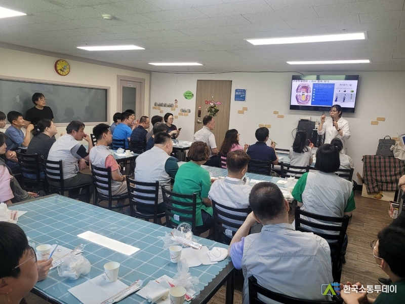 사진제공=하남시청// 칫솔질부터 손 씻기까지…하남시, 발달장애인 생활 건강습관 키운다