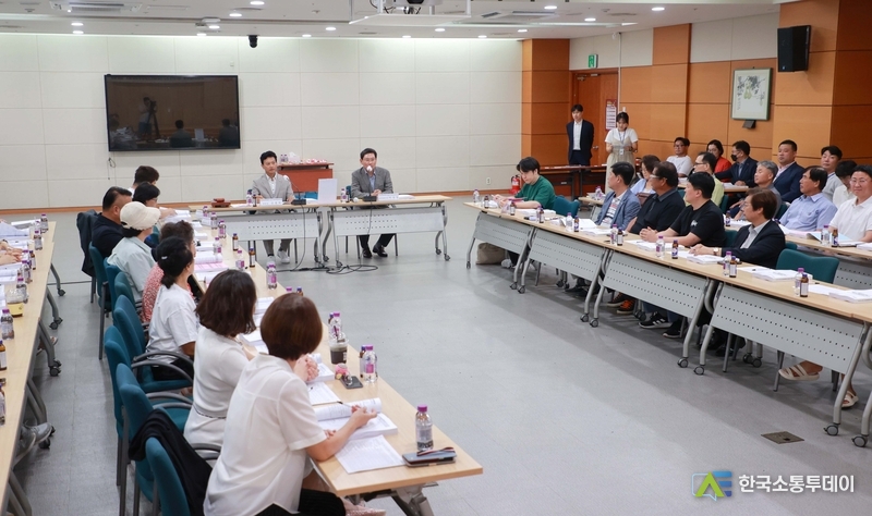 사진제공=용인특례시청// 26일 용인특례시청 비전홀에서 주민참여예산위원회 총회가 열렸다. 