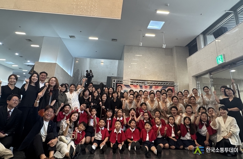 사진제공=용인특례시청// 용인특례시 기흥구 동백2동 주민자치위원회는 3일 2025년 경기도 주민자치 문화 경연대회 장끼한마당에서 최우수상을 수상했다