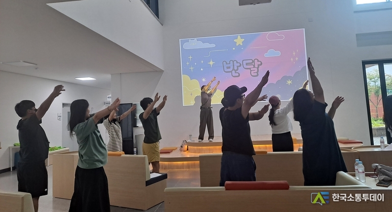 사진제공=이천시청// 이천시 동요로 태아와 교감하는 율동 태교 교실감동 속 마무리