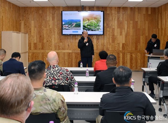 동두천시, 한미우호 증진을 위한 주요 인사 시설 견학 실시