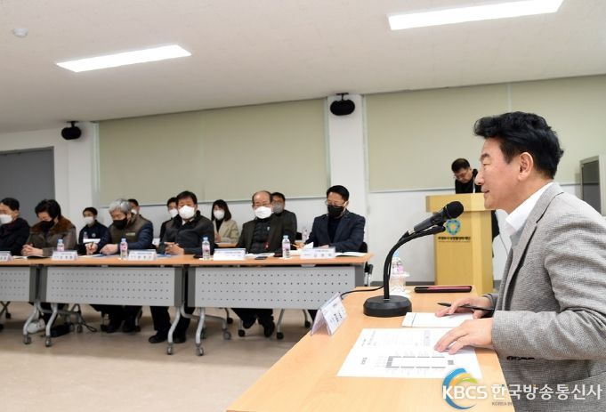 김동근 의정부시장, 새해 첫 행보로 전통시장 방문