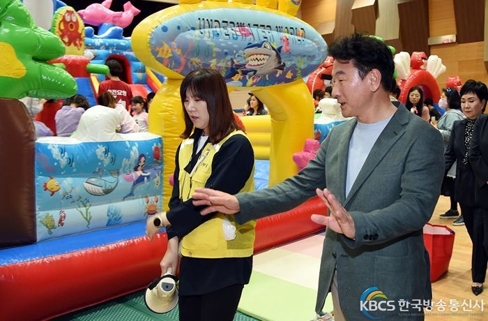 ‘제10회 가족문화대축제’우천속 안전하게 끝마쳐