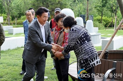 김동근 의정부시장, 도심 속 힐링 공간 수변공원 조성