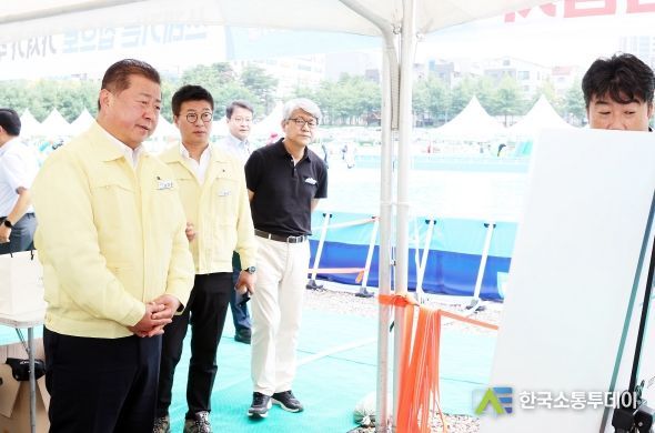 김경일 파주시장, 운정 어린이물놀이장 개장 현장 점검